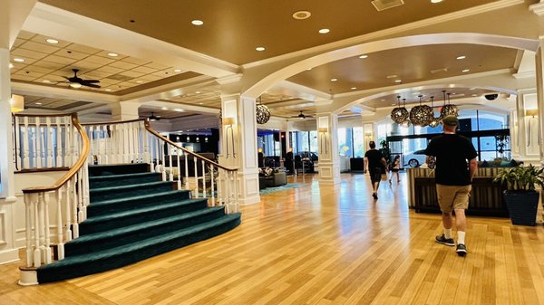 Wyndham Garden Lake Buena Vista Disney Springs Resort Area by null