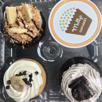 Molly's Cupcakes - Samoa, chocolate chip cookie dough, Oreo cookie - Cupcakes Near Me - Des Moines, Iowa