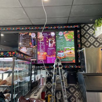 Con Azucar Cafe - Coffee & Tea Near Me - Manteca, California Con Azucar Cafe - Coffee & Tea Near Me - Manteca, California