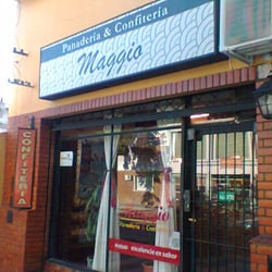 Panadería y Confitería Maggio - Frente