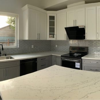 Luxe Cabinet & Stone - Cabinetry Near Me - Seattle, Washington Luxe Cabinet & Stone - Cabinetry Near Me - Seattle, Washington