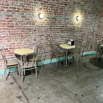 Moo Moo Mia - Ice Cream & Frozen Yogurt Near Me - Monrovia, California