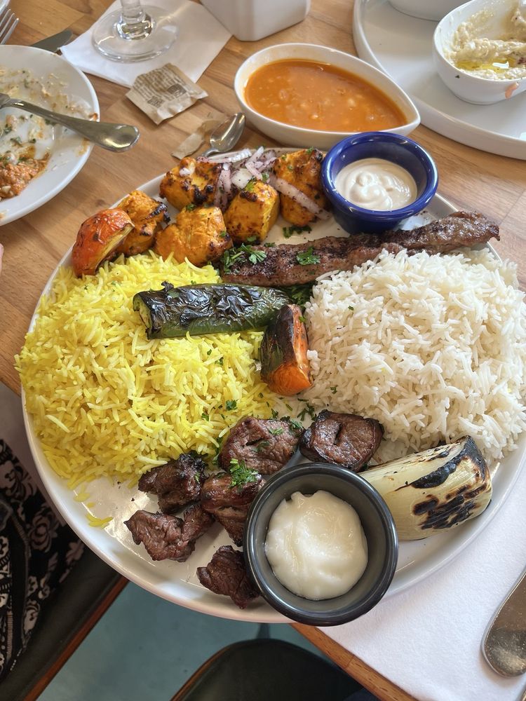 Food from Zaytouna Bistro