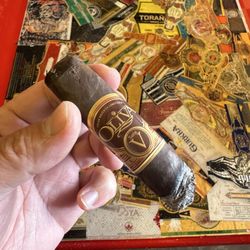 Cigar Haven Cigar Emporium - Smoking this Oliva V Melanio.