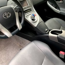 Bainbridge Mobile Auto Detail - Prius "After"