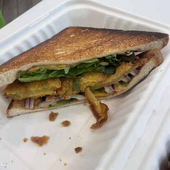 La Tour Cafe - Tomato sandwich - Cafes Near Me - Honolulu, Hawaii