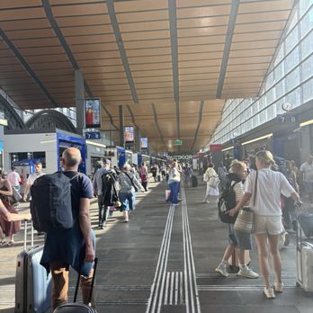 Bahnhof Basel SBB - Train Stations Near Me - Basel, BS