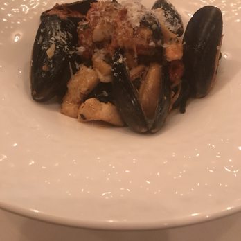 Matthew's Restaurant - New American Near Me - Jacksonville, Florida