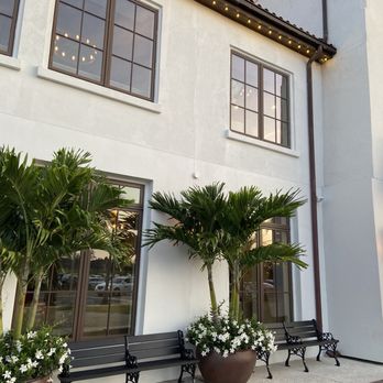 River & Fort - Outside - Bars Near Me - SAINT AUGUSTINE, Florida River & Fort - Outside - Bars Near Me - SAINT AUGUSTINE, Florida