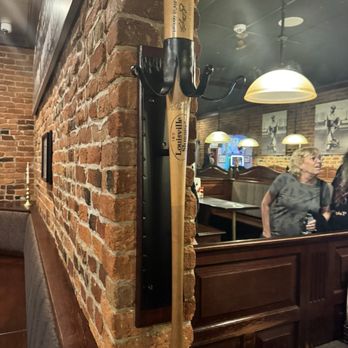 Gettysburg Eddie's - Decor - New American Near Me - Gettysburg, Pennsylvania Gettysburg Eddie's - Decor - New American Near Me - Gettysburg, Pennsylvania