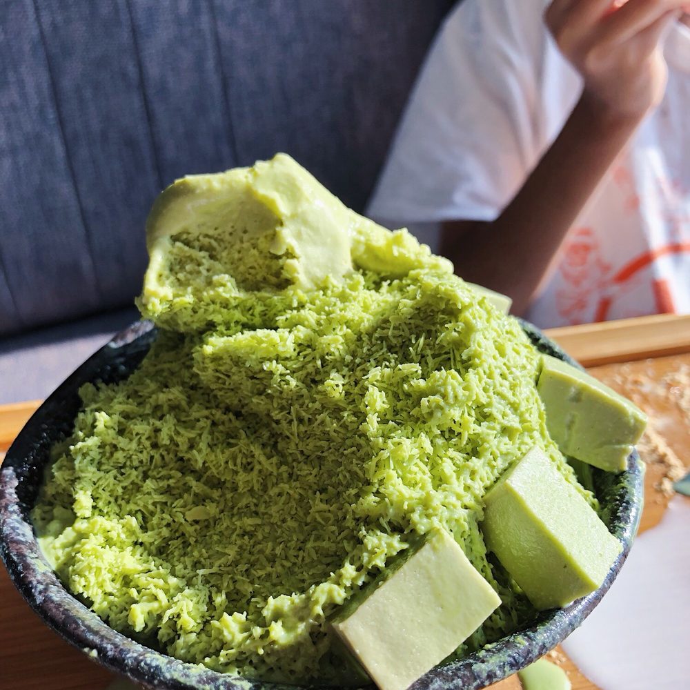 Bingsu Bean - Matcha Cheese Jelly Bingsu - nice matcha taste with subtle bitterness - Desserts Near Me - Toronto, Ontario Bingsu Bean - Matcha Cheese Jelly Bingsu - nice matcha taste with subtle bitterness - Desserts Near Me - Toronto, Ontario