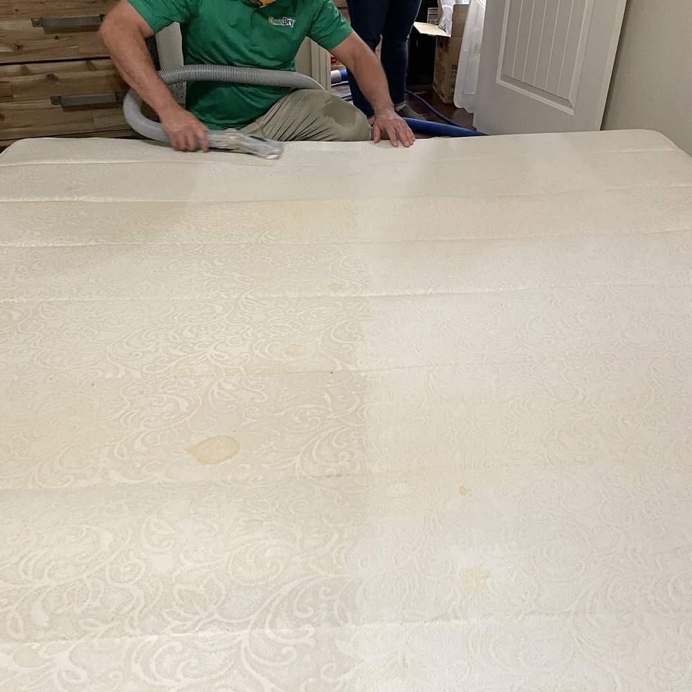 Elmer's Chem-Dry - Cleaning mattress we thought wasn't that dirty. - Carpet Cleaning Near Me - Fort Smith, Arkansas Elmer's Chem-Dry - Cleaning mattress we thought wasn't that dirty. - Carpet Cleaning Near Me - Fort Smith, Arkansas