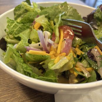 Urban Cookhouse - The urban cookout an amazing at the summit. I highly recommend it. I had a BLT with avocado and a wonderful garden salad - Salad Near Me - Birmingham, Alabama