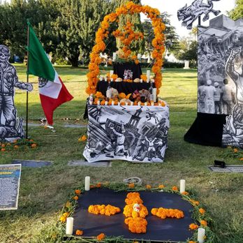 Dia de Los Muertos - Festivals Near Me - Hollywood, California Dia de Los Muertos - Festivals Near Me - Hollywood, California