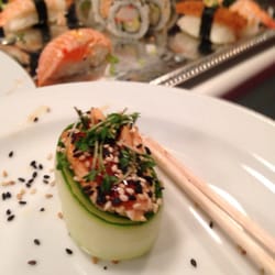 Teriyaki Sushi - Den har jeg aldrig set før.. Altså den med agurk;) og den smagte fantastisk..