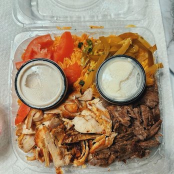 Al Bawadi Grill - Mixed chicken and beef shawarma dinner - Middle Eastern Near Me - Niles, Illinois Al Bawadi Grill - Mixed chicken and beef shawarma dinner - Middle Eastern Near Me - Niles, Illinois