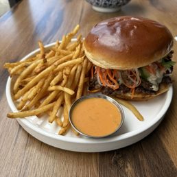 Banh mi smash burger + fries