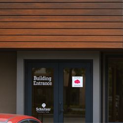 Cloud Nine Dental - Store front