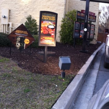 Zaxbys - Chicken Wings Near Me - Charleston, South Carolina