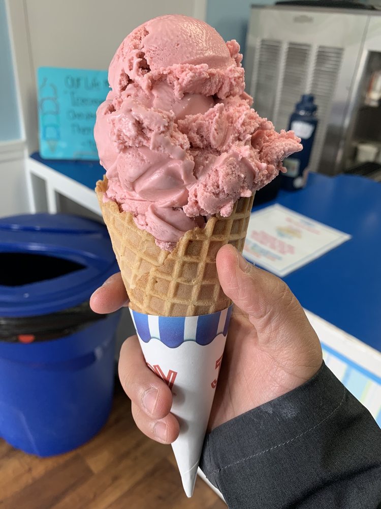 WHAT’S THE SCOOP Updated September 2024 26 Photos & 18 Reviews