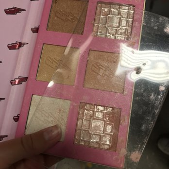 At Home - Used makeup - Home Decor Near Me - Ellenton, Florida