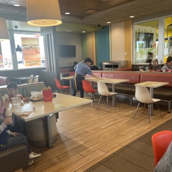 McDonald's - people sitting at tables in a restaurant - Fast Food Near Me - Corsicana, Texas McDonald's - people sitting at tables in a restaurant - Fast Food Near Me - Corsicana, Texas