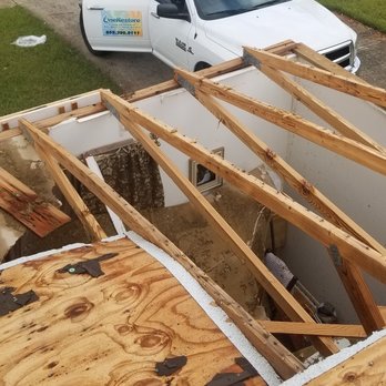 OneRestore - the roof of a house being torn down - General Contractors Near Me - Ocala, Florida OneRestore - the roof of a house being torn down - General Contractors Near Me - Ocala, Florida
