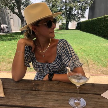 Deovlet Wines - Wineries Near Me - San Luis Obispo, California