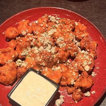 The Lansdowne Pub - Buffalo Cauliflower - Irish Near Me - Uncasville, Connecticut