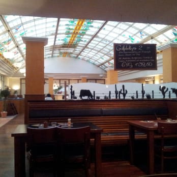 Maredo - The seating area - Steakhouses Near Me - Vienna, 9