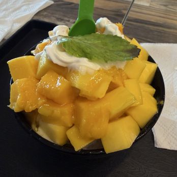 Cafe Tori - Mango Bingsu - Desserts Near Me - Bakersfield, California