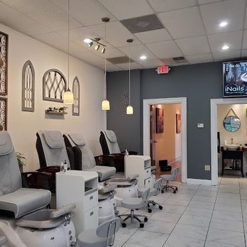 iNails - Sevierville - Nail Salons Near Me - Sevierville, Tennessee