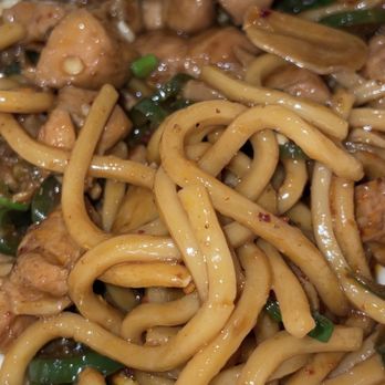 Lanner Noodles & Bar - Chicken topped noodles - Noodles Near Me - Cambridge, Massachusetts