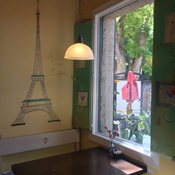 Crepes de Paris - Sweet corner table - Breakfast & Brunch Near Me - Pasadena, California Crepes de Paris - Sweet corner table - Breakfast & Brunch Near Me - Pasadena, California