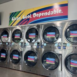 Washatopia Laundromat - Nice and New machines