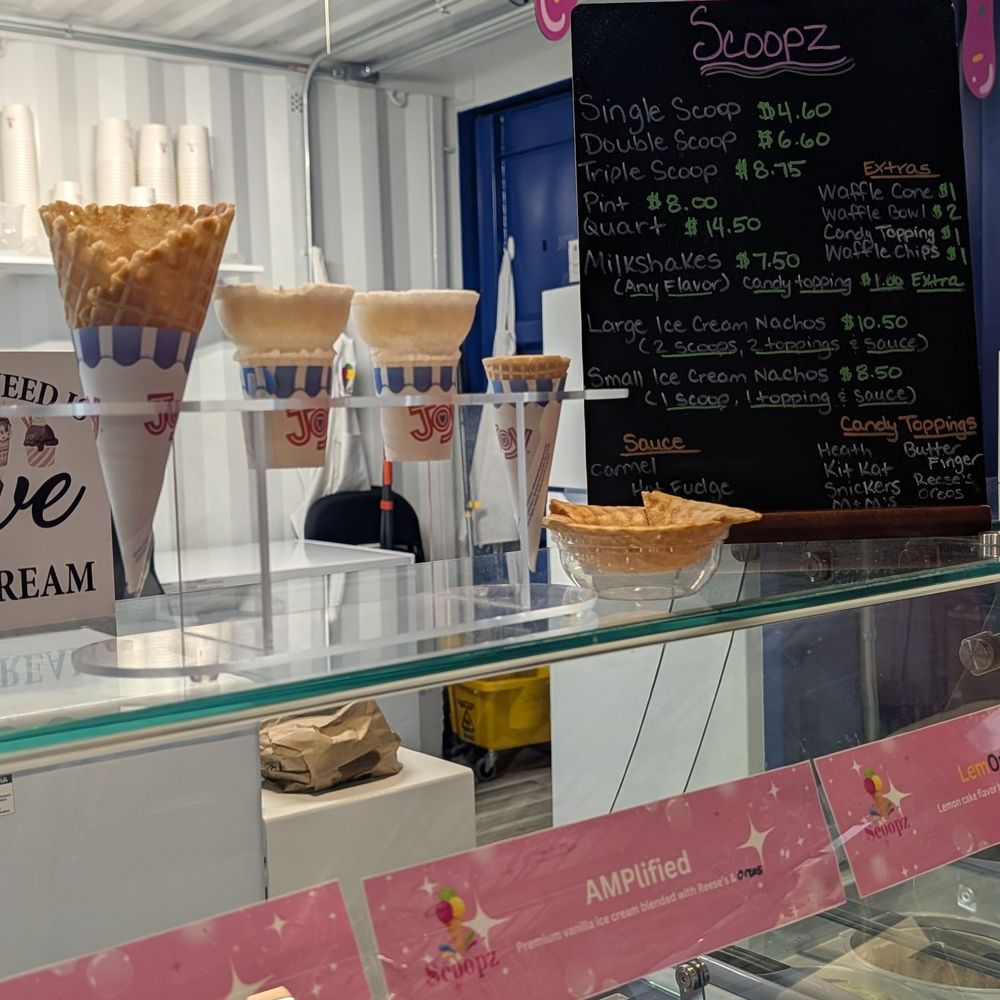 Scoopz Ice Cream - Ice Cream & Frozen Yogurt Near Me - Indianapolis, Indiana