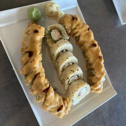 Crab Rangoon Roll