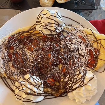 Le Petit Prince - Strawberry Queen - Creperies Near Me - Henderson, Nevada Le Petit Prince - Strawberry Queen - Creperies Near Me - Henderson, Nevada
