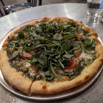 Red Hills Market - pesto pizza was great! - Sandwiches Near Me - Dundee, Oregon
