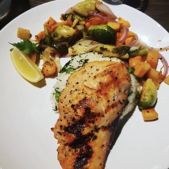Thirsty Lion - Grilled Atlantic Salmon - American Near Me - Euless, Texas Thirsty Lion - Grilled Atlantic Salmon - American Near Me - Euless, Texas