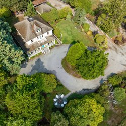 Stephanie Lynch - Lynch Home Team - Wedding Venue & Residence For Sale Puyallup