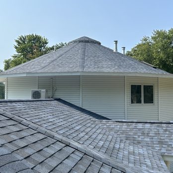 Johnson’s Roofing - Roofing Near Me - Holland, Michigan