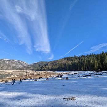 Pinecrest Lake - Lakes Near Me - Pinecrest, California
