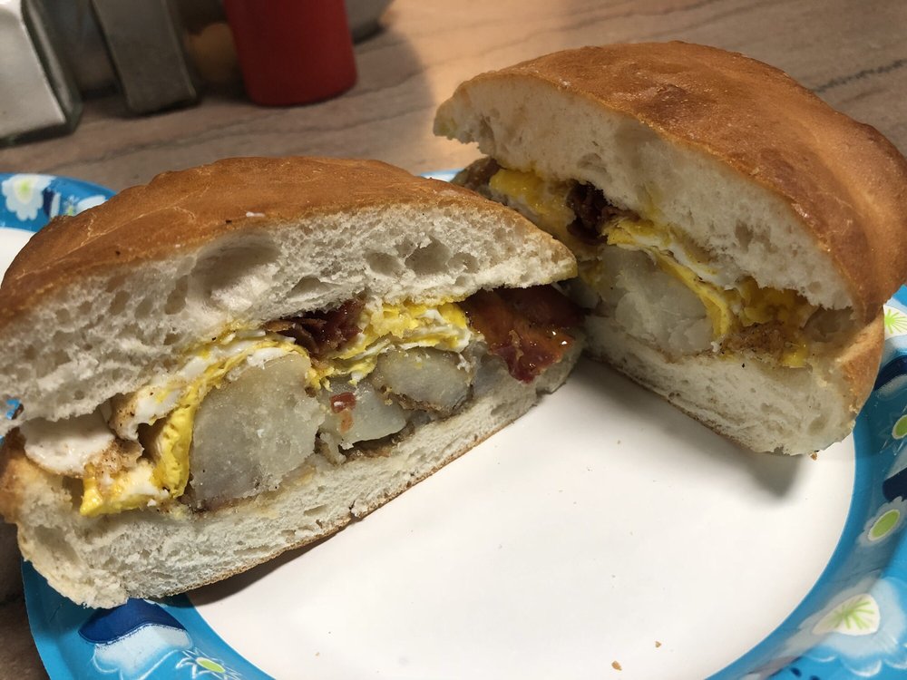 ARTHUR’S PARADISE DINER - 40 Photos & 48 Reviews - Diners - 112 Bridge ...