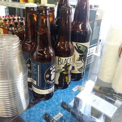 Bottoms Up Kzoo - Paw Paw tasting