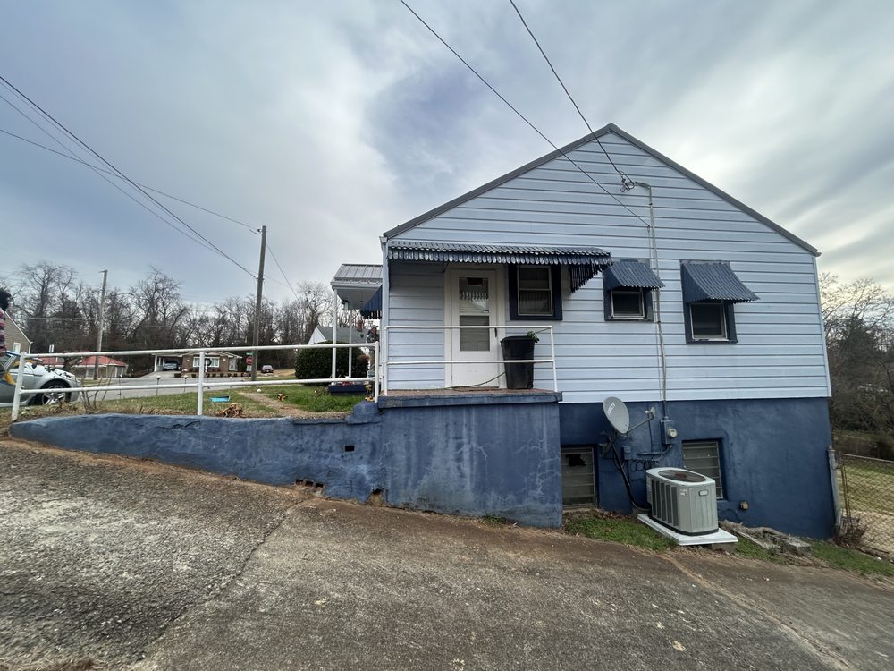 Slide of CTs Refined Outdoors & Interiors