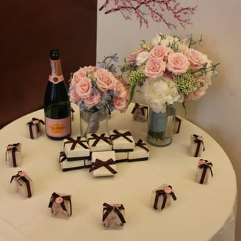 Studio Flowers - Studio 539 Provided the bouquets in this picture - Florists Near Me - Providence, Rhode Island