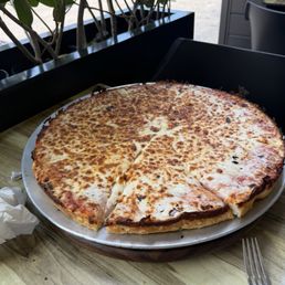 Cheese pizza Cheese pizza