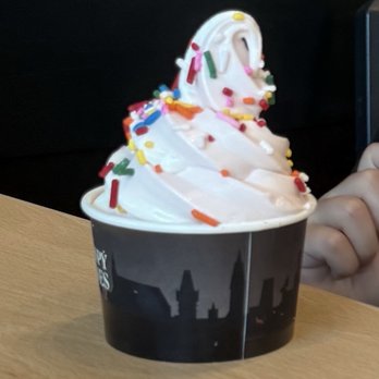 Crispy Cones - Vanilla with sprinkles - Desserts Near Me - Pasco, Washington Crispy Cones - Vanilla with sprinkles - Desserts Near Me - Pasco, Washington