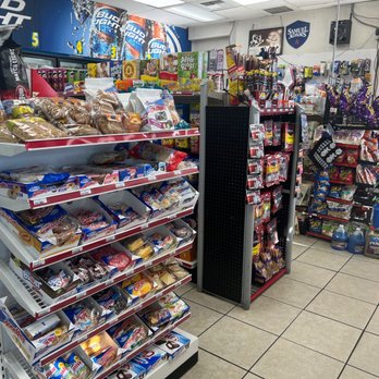 Flyers - Nice service - Gas Stations Near Me - Ridgecrest, California
